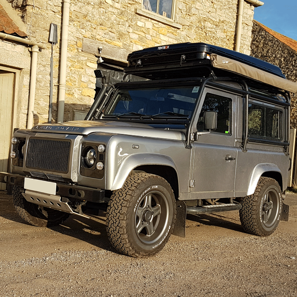 Land Rover Defender 90 TentBox Fitting to a Roof Rack on a Roll Cage Trek Overland Ltd