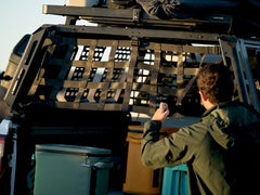 Pro Bed Tailgate Net - Front Runner - PBAC004