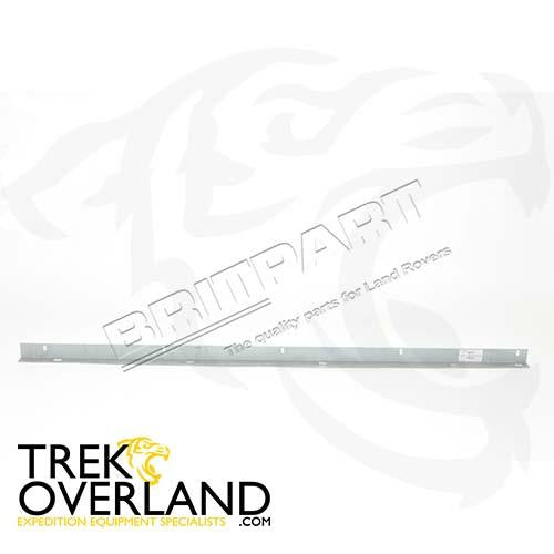 CENTRE WING MOUNTING RH - BRITPART - 390123