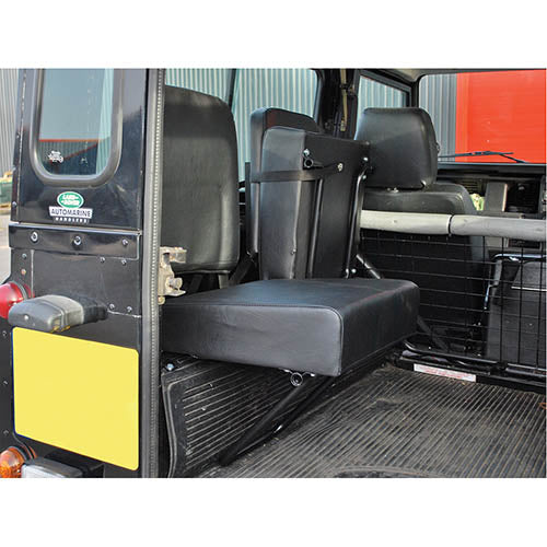 REAR INWARD FACING SEAT 90 - BLACK - BRITPART - DA4067