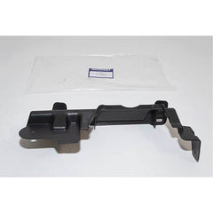 BRACKET - BUMPER MOUNTING - BRITPART - DQG000063
