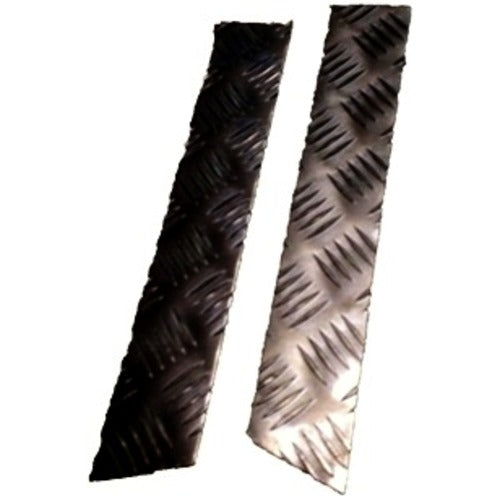 Ser 3 Bottom Of Rear Wing Treadplate Black - DDS Metals - LR155B