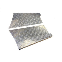 2Mm 110 Rear Corners (C/Sunk & S/S Fittings) - DDS Metals - LRB119 / DA4071