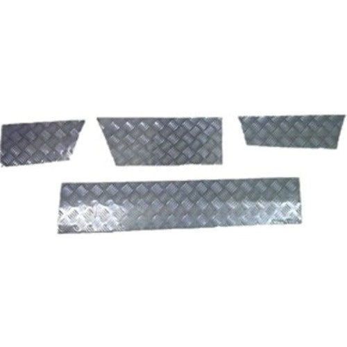 Discovery 1 Skirting Chequer Plate - DDS Metals - LRD304